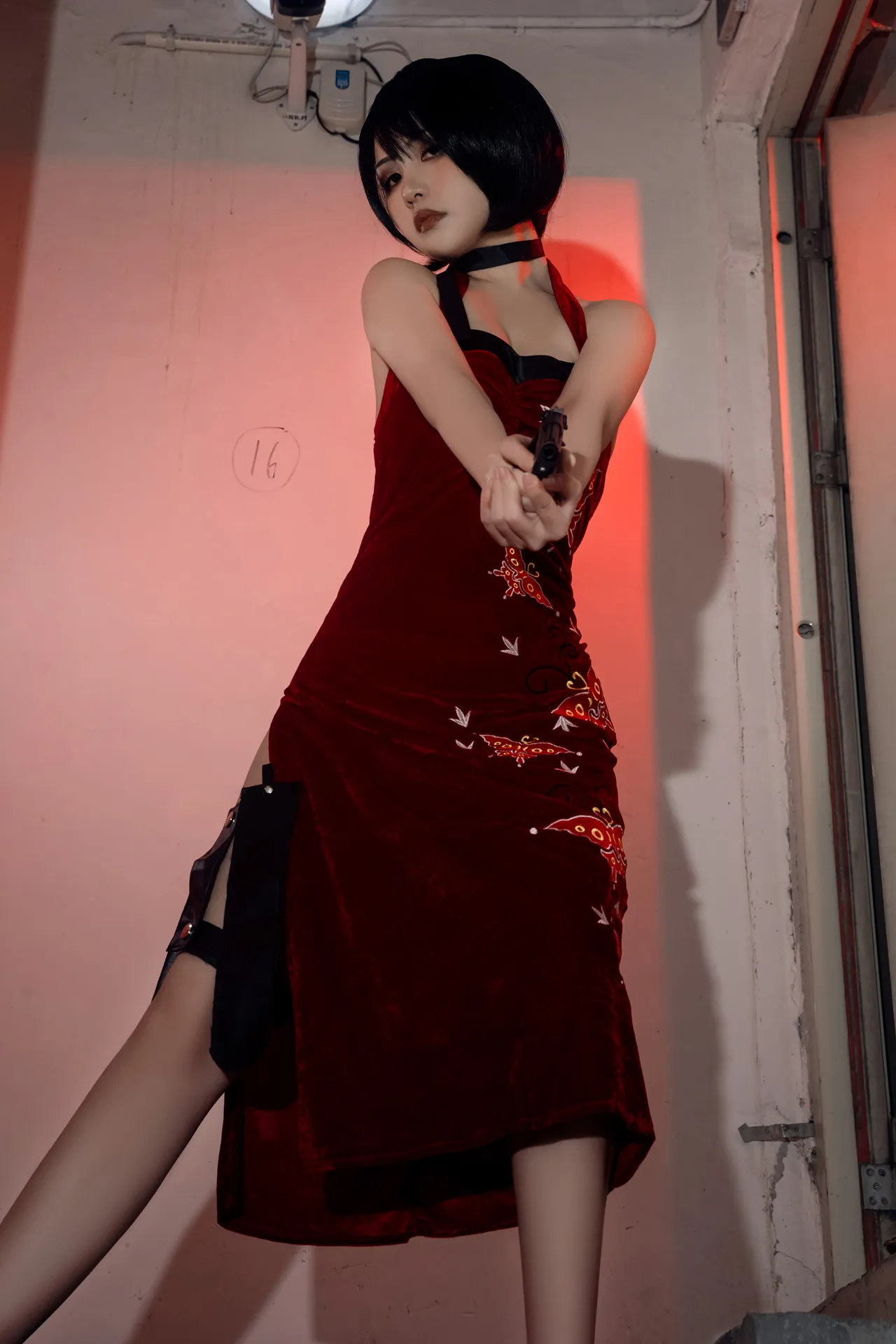 爆机少女喵小吉, 生化危机 艾达王 日本写真 Nekokoyoshi 写真集 P.5