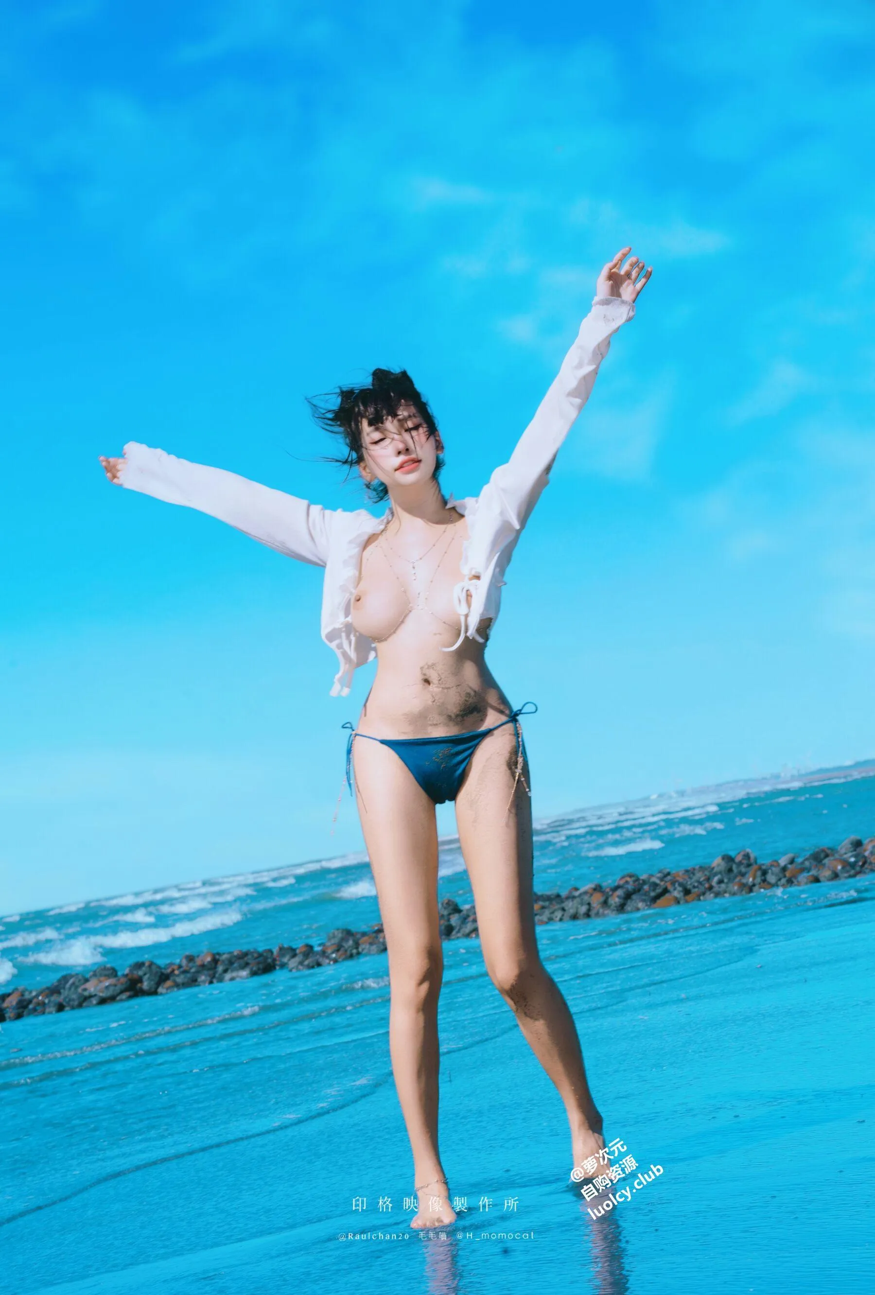 套图 尤物丧志 慕慕Momo《海风之歌》 国模 P.6