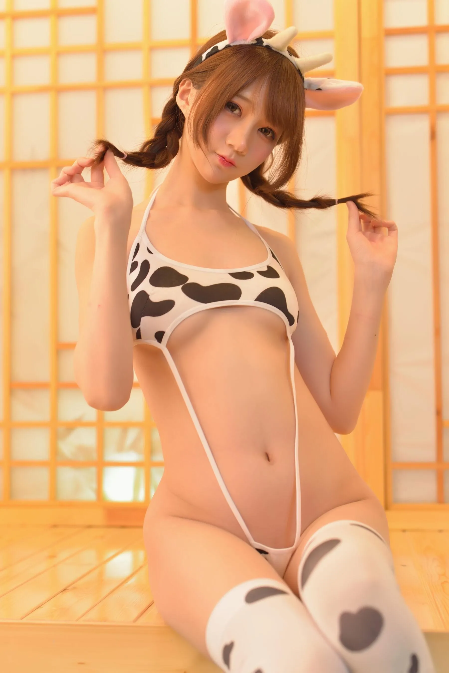 尤物丧志 套图 国模 乳牛 P.2
