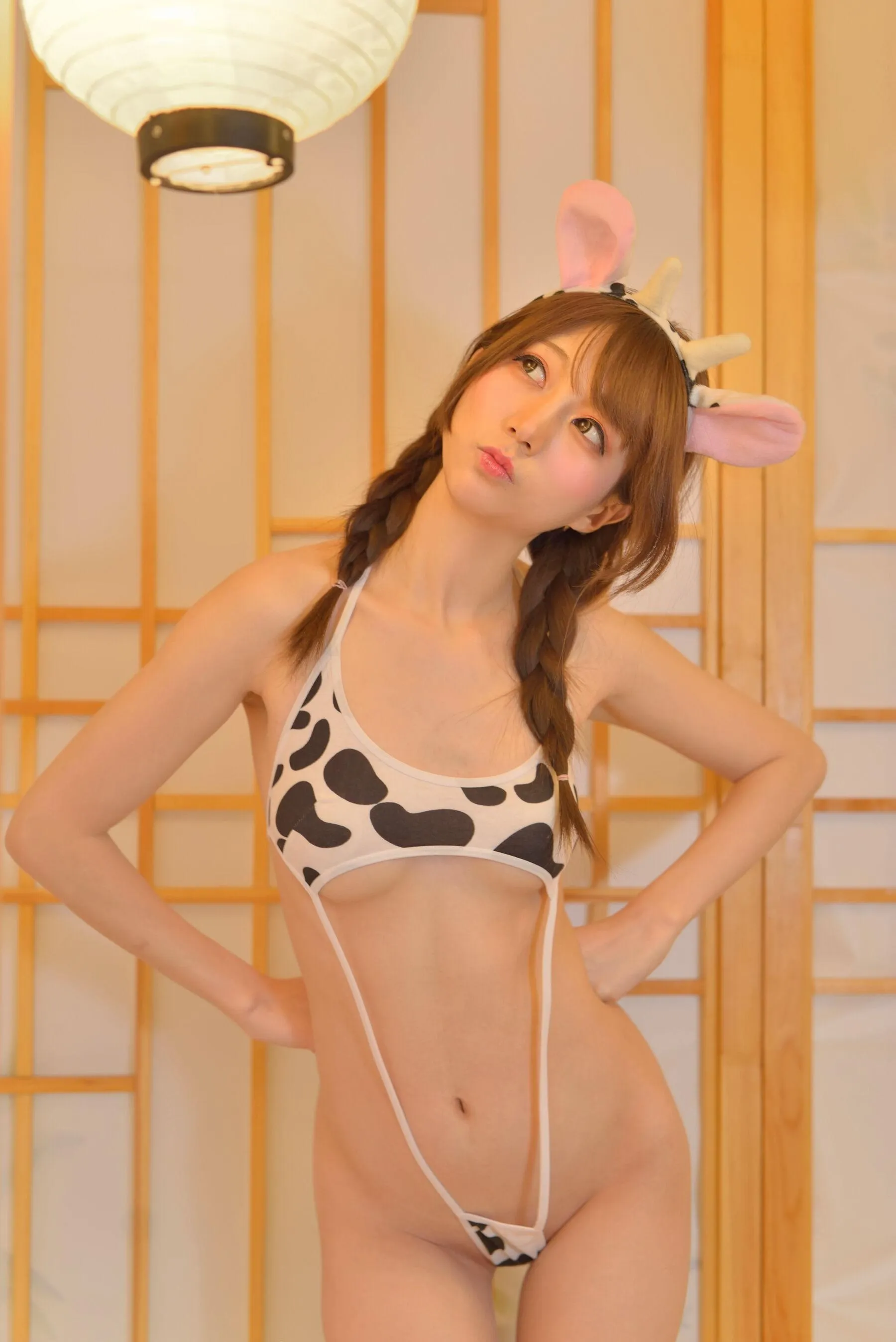 尤物丧志 乳牛 套图 国模 P.19