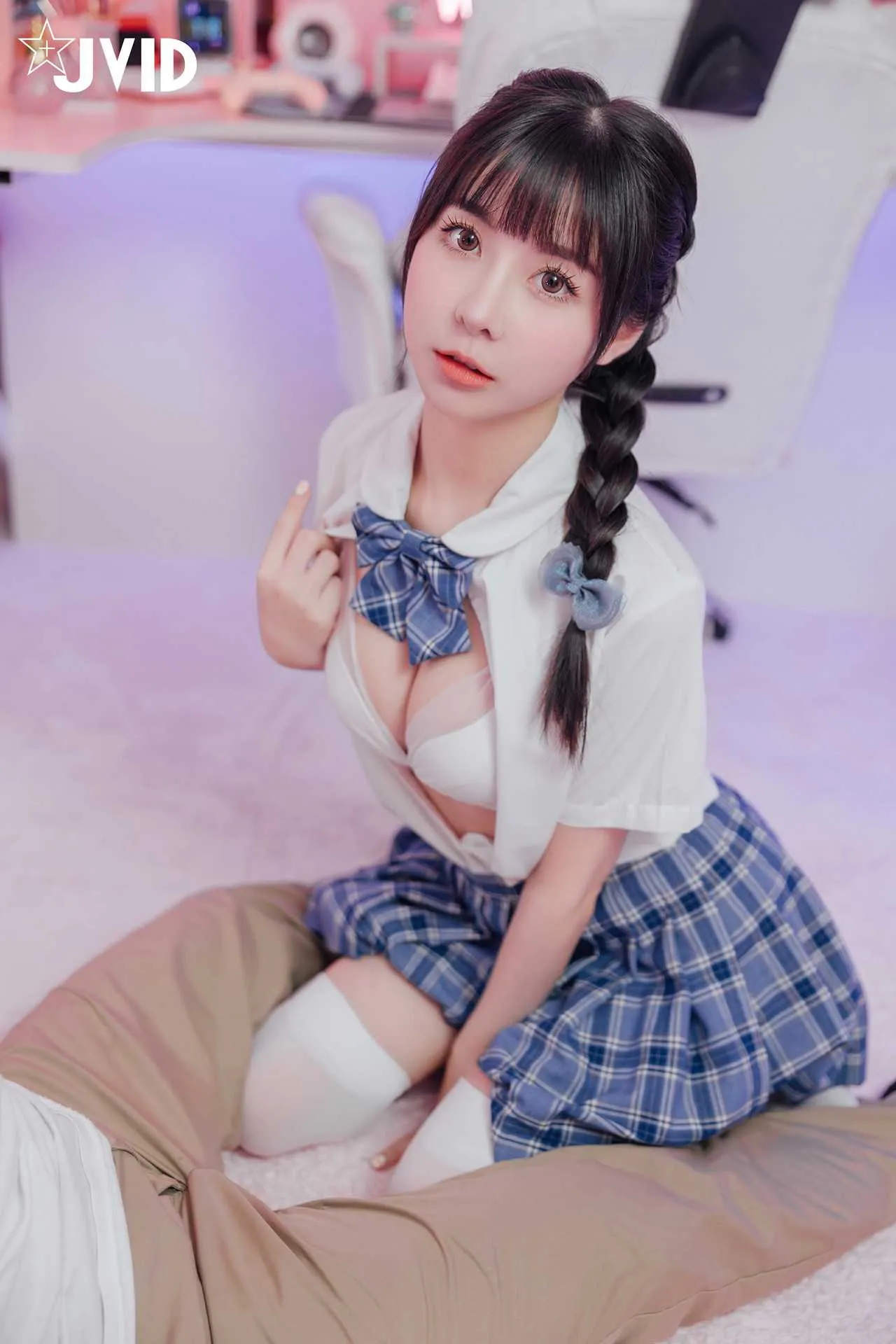 量身订制の性爱娃娃 Tiny 全集修正 JVID P.17