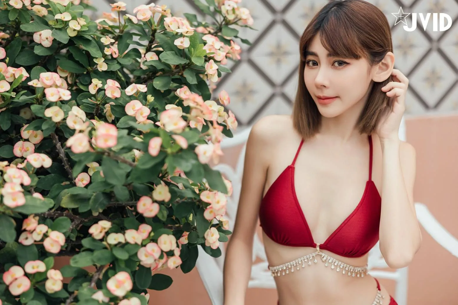 郭郭 JVID 夏日美尻激情连发 P.1