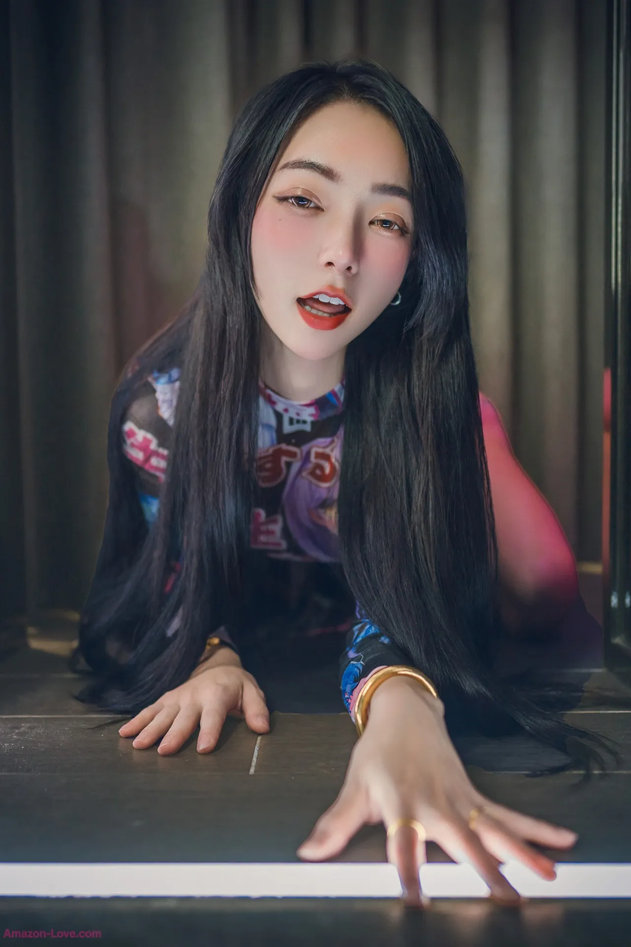 飘飘跟踪绑架迷奸情色妄想 粉粉+透透 强灌春药 药效太强 JVID 全集修正 让美少女飘飘完全顺从 飘飘哥 P.5