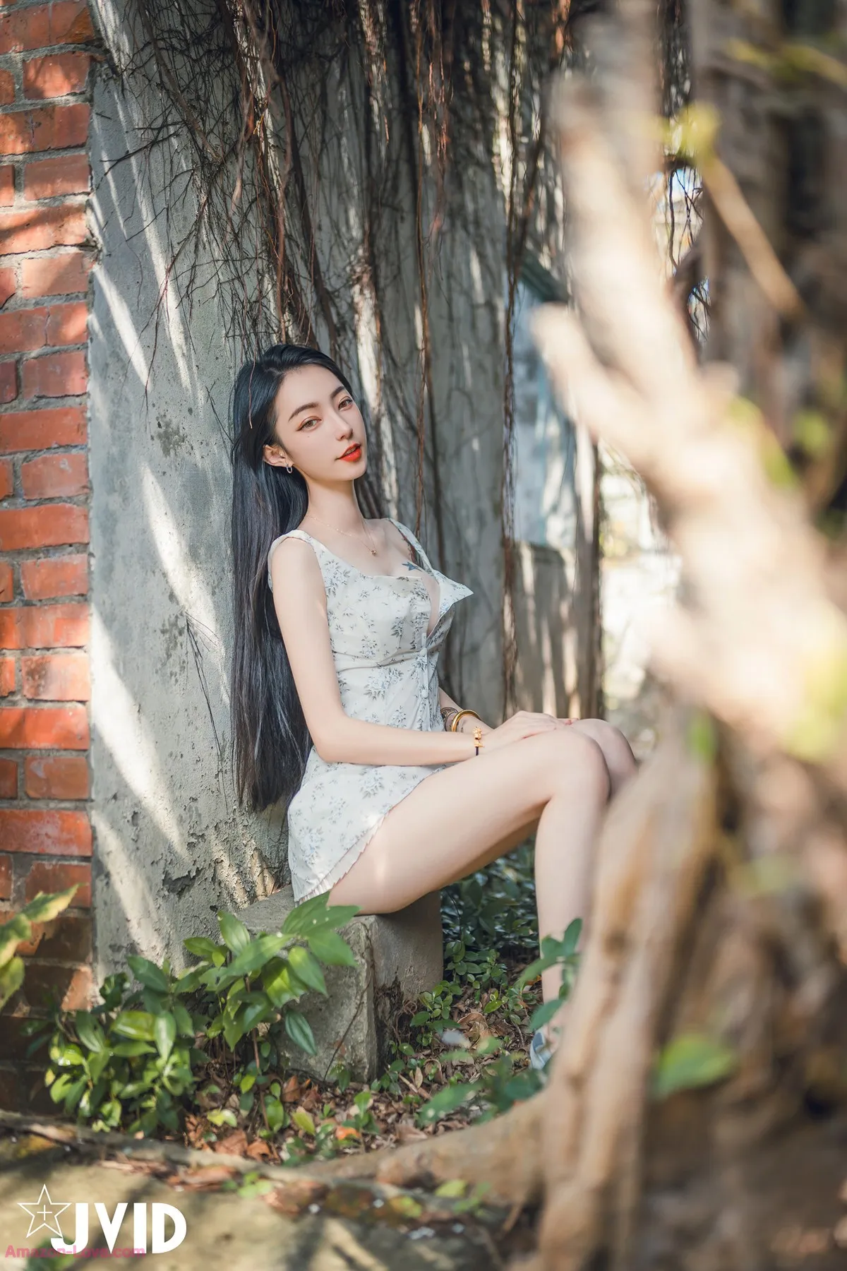 粉粉+透透 JVID 强灌春药 全集修正 飘飘哥 让美少女飘飘完全顺从 飘飘跟踪绑架迷奸情色妄想 药效太强 P.33