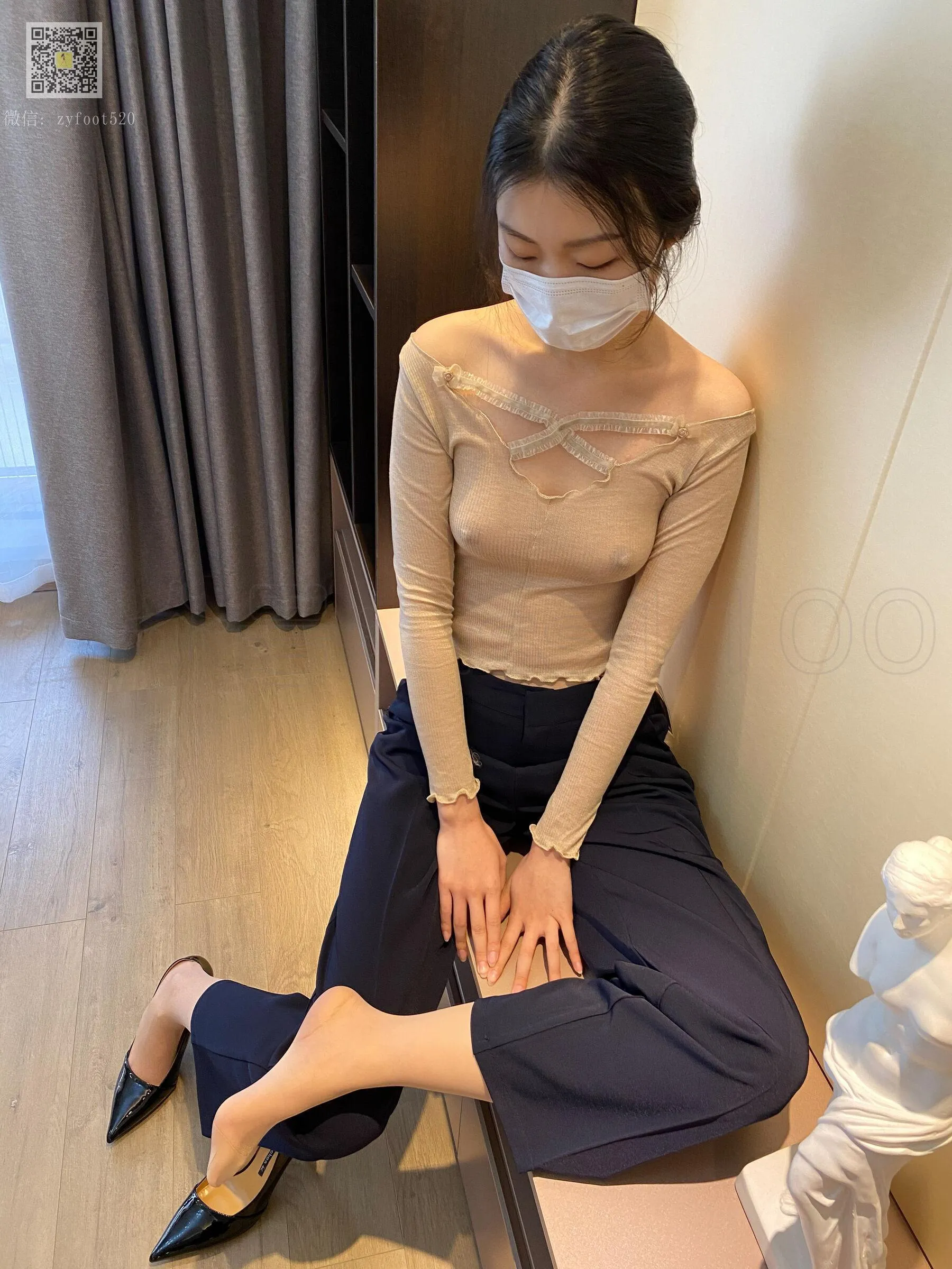 ISS系列 尤物丧志 美晗《透视裤里丝》 P.18
