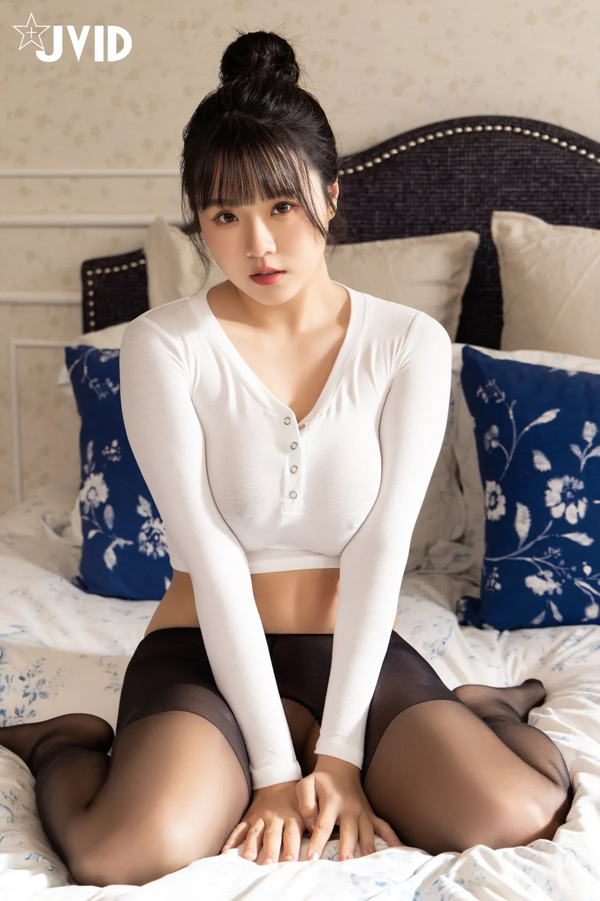 Angela宝7 全集修正 超羞耻露出 JVID 篓空丝袜情趣透视几近全裸 极品巨乳《宝七》最强的一辑 P.15