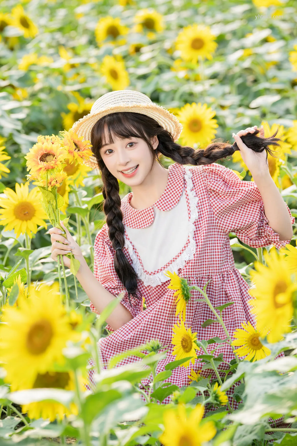YiTuYu艺图语 (31P) 夏芋小年 No.8288 P.4