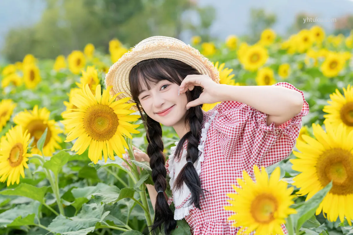 YiTuYu艺图语 (31P) 夏芋小年 No.8288 P.4