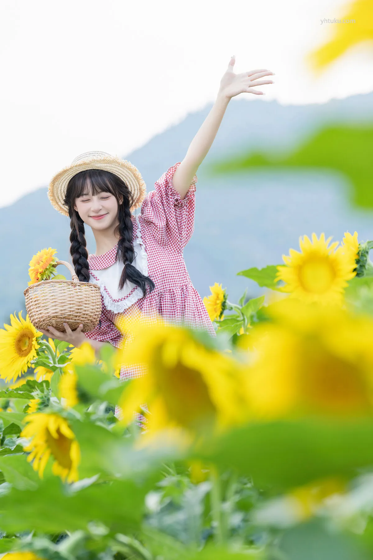 (31P) No.8288 YiTuYu艺图语 夏芋小年 P.3