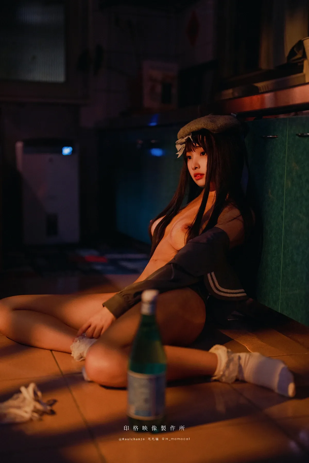 Escapism 逃避F 慕慕Momo Cosplay P.12