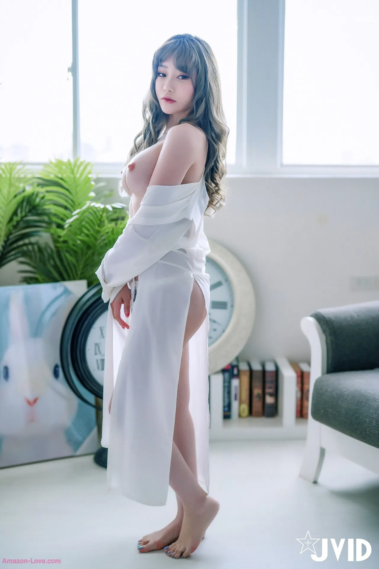 一秒变真人掰超开特写／粉嫩鲍 Set.1 误触开关 兄弟一起把玩超美极品充气娃娃 JVID 璃奈酱 P.4
