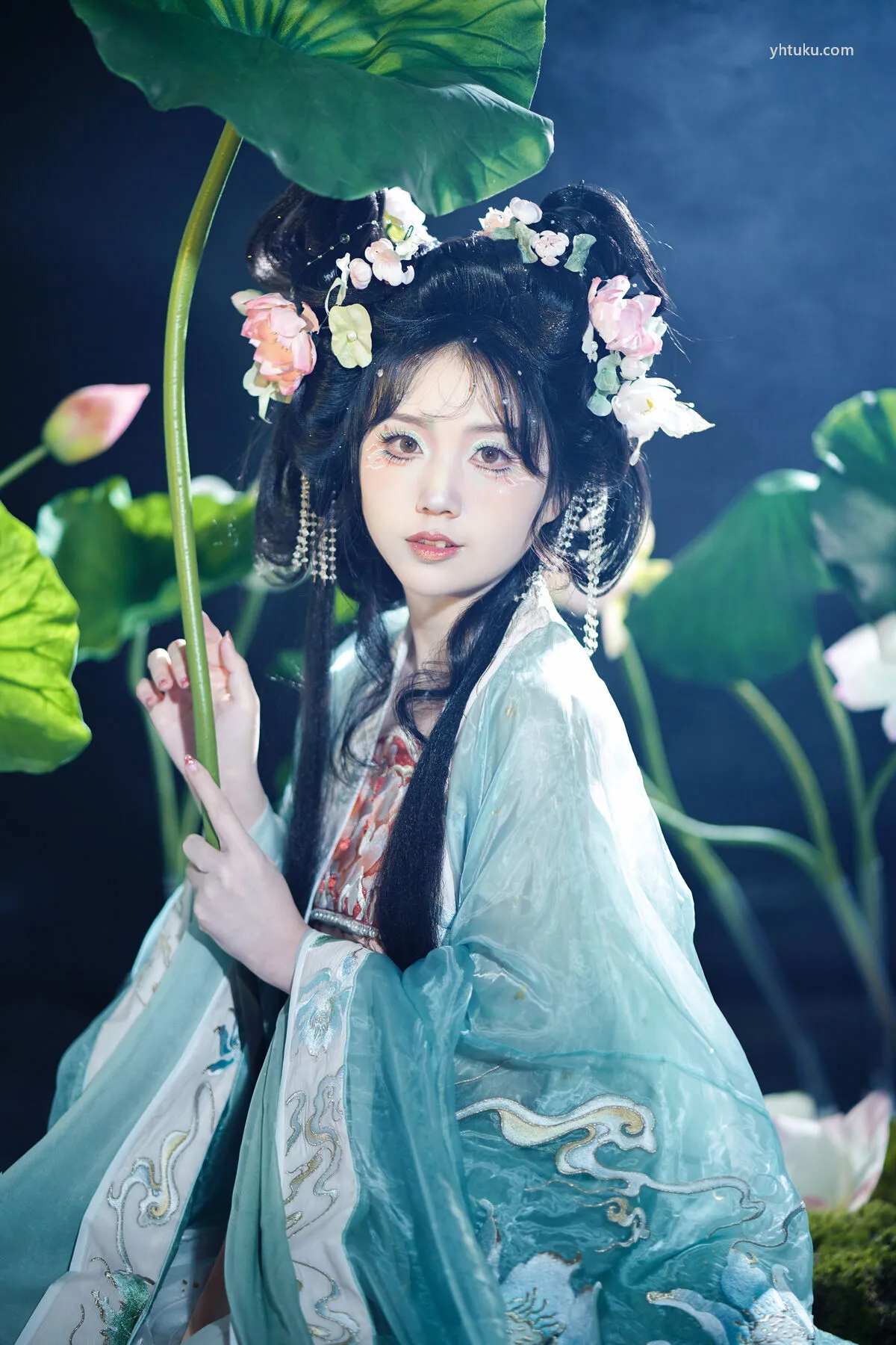 No.8296 YiTuYu艺图语 小小 (22P)