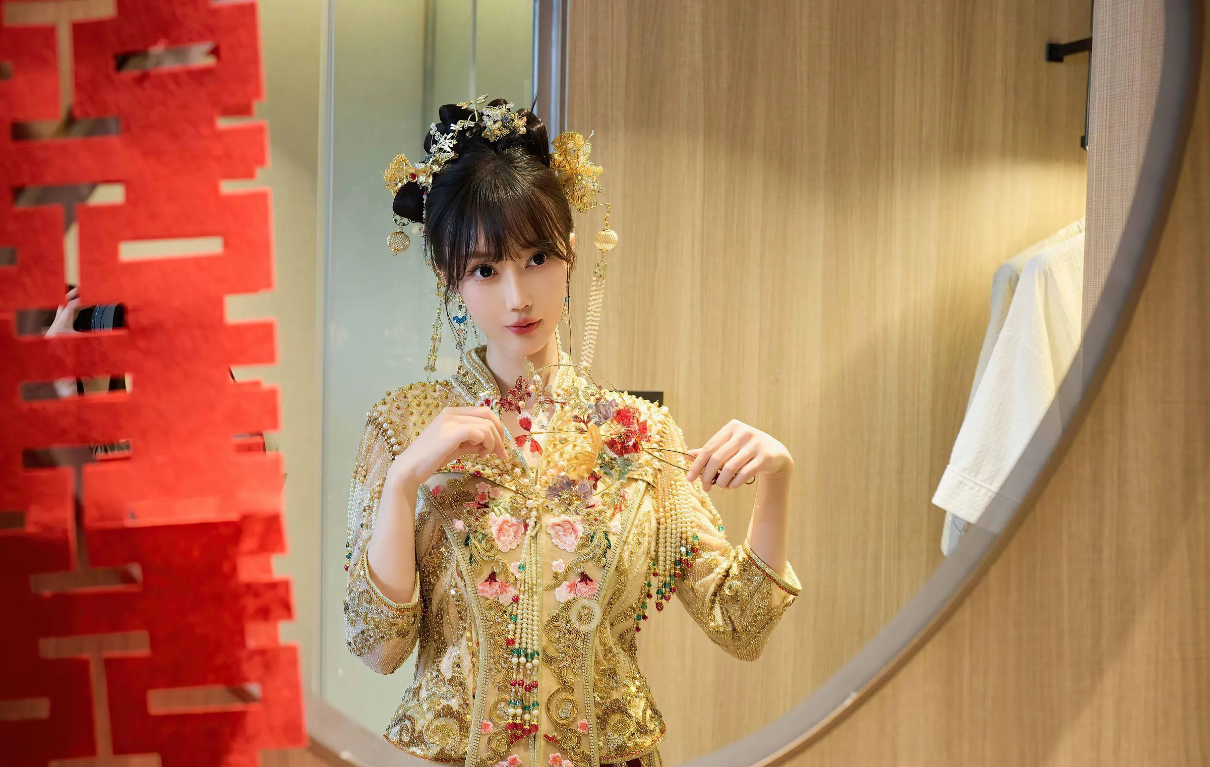 h儿her 2025.7.21 【XIUREN秀人网】 No.10567 P.6