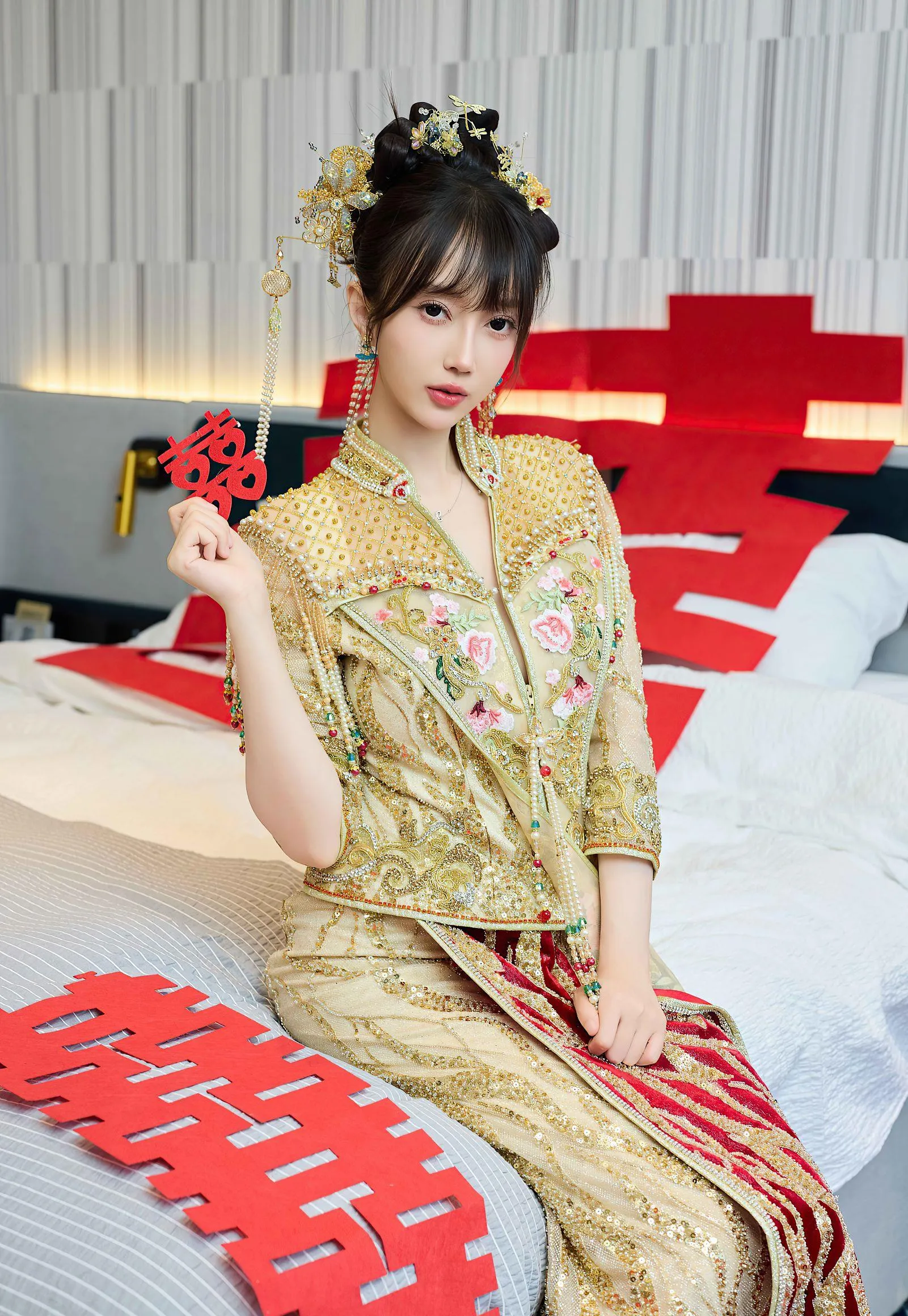 h儿her 2025.7.21 【XIUREN秀人网】 No.10567 P.6