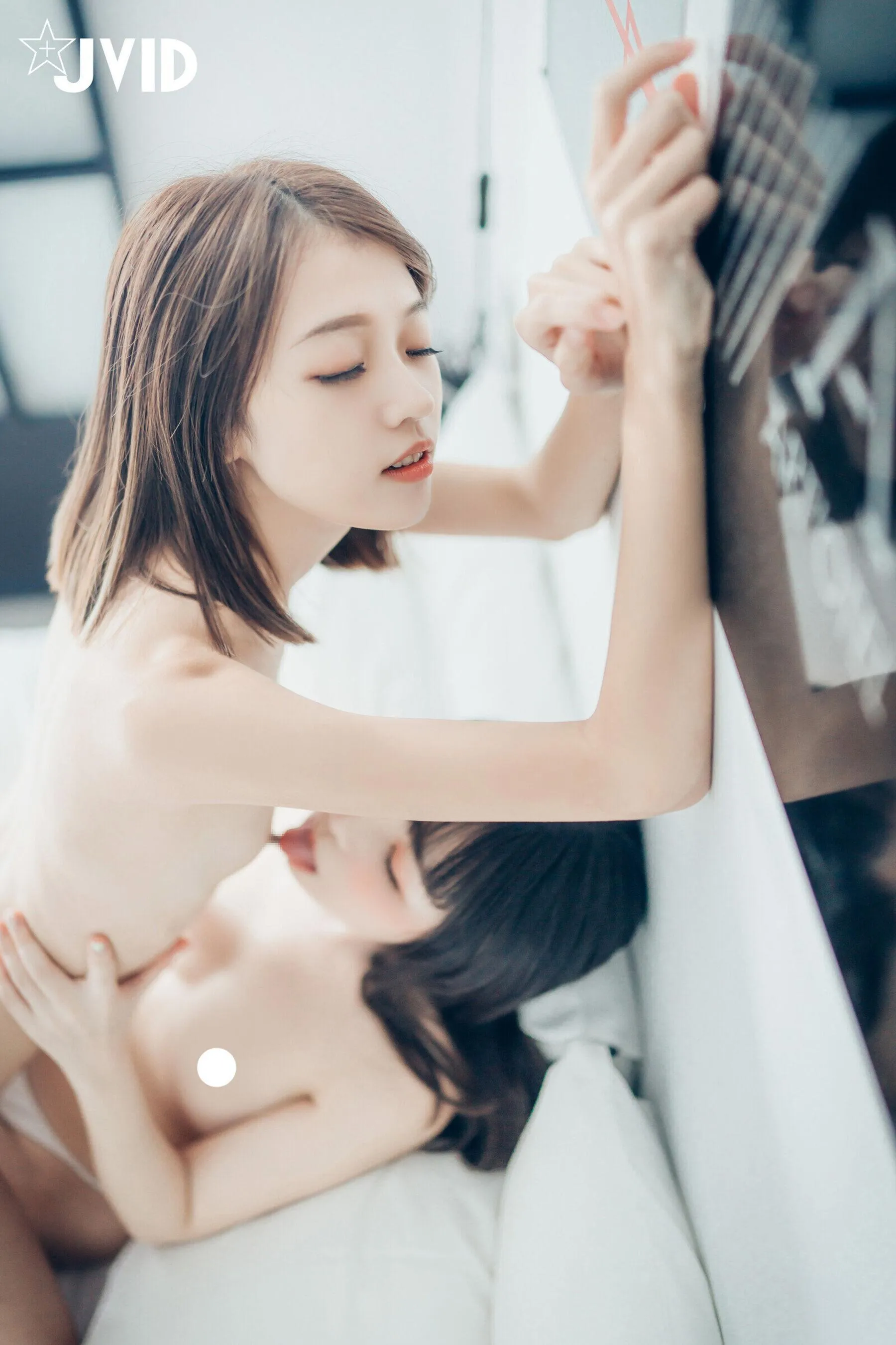 JVID Tiny《萝莉百合》 尤物丧志 妍妍 P.25