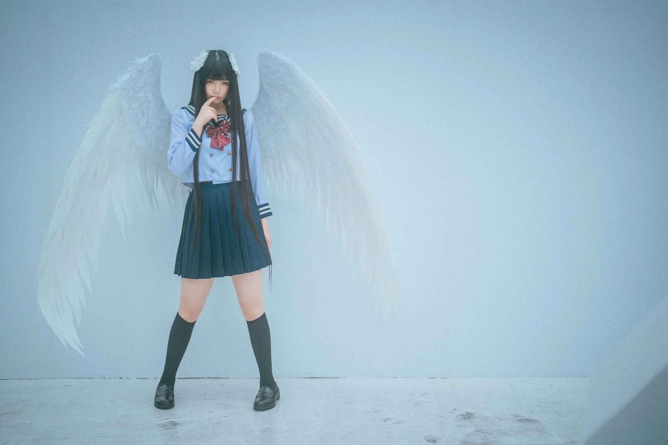 套图 Lucifer 尤物丧志 国模 P.2