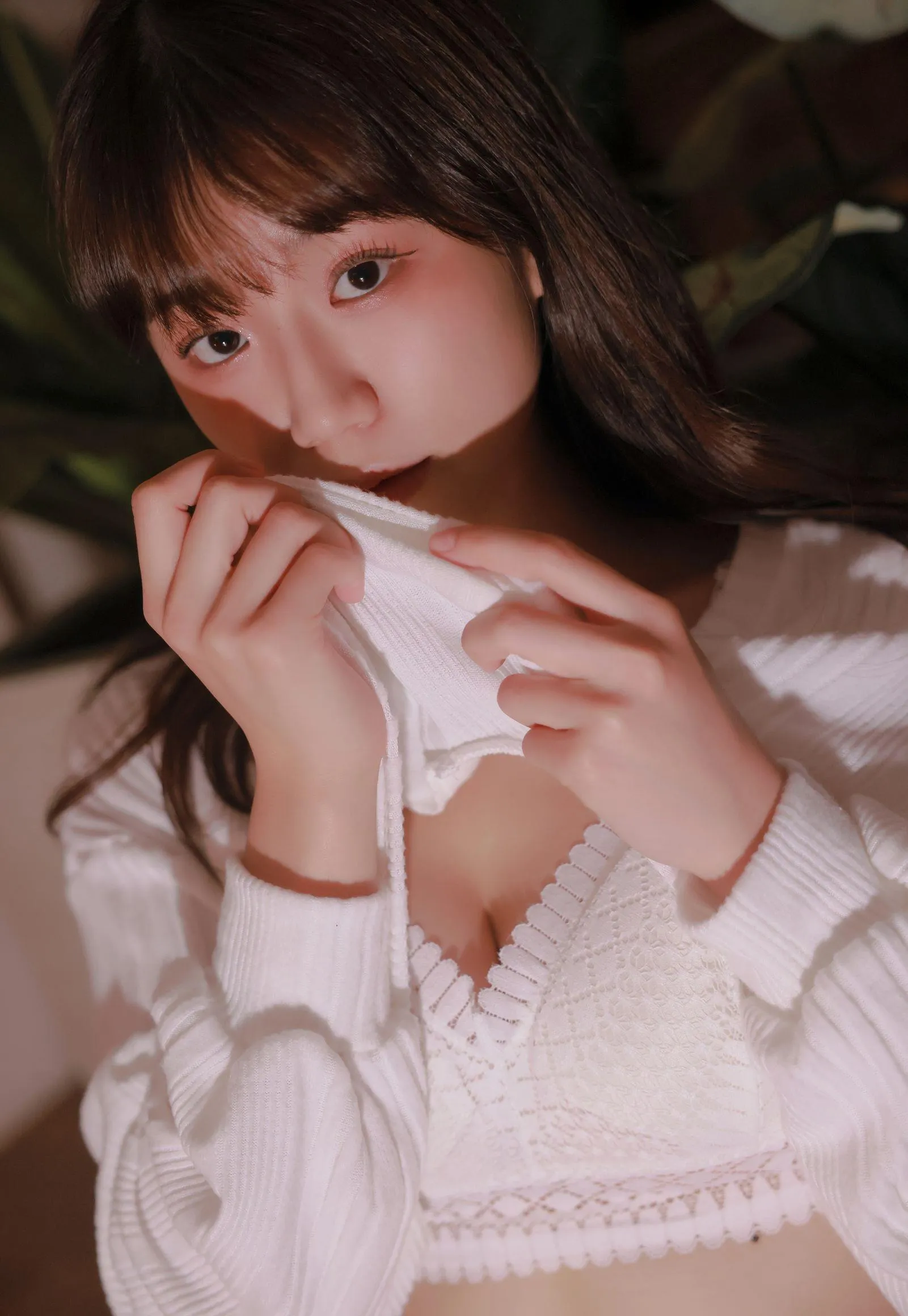 Thru YUI No.49 Thru 【SWEETBOX】 P.8