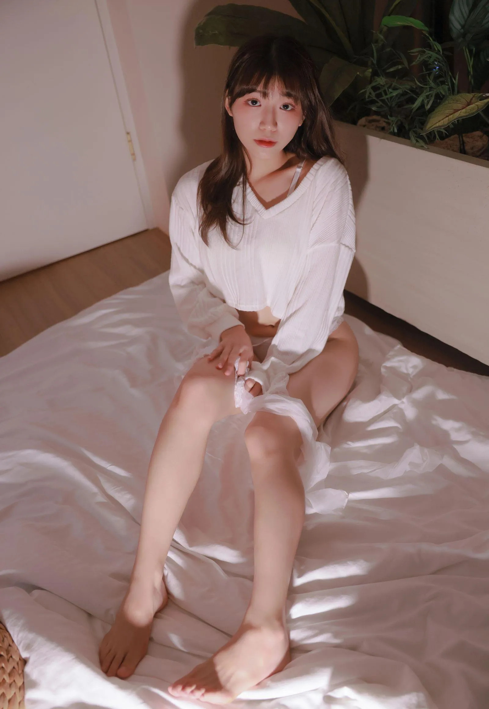 No.49 YUI Thru Thru 【SWEETBOX】 P.9