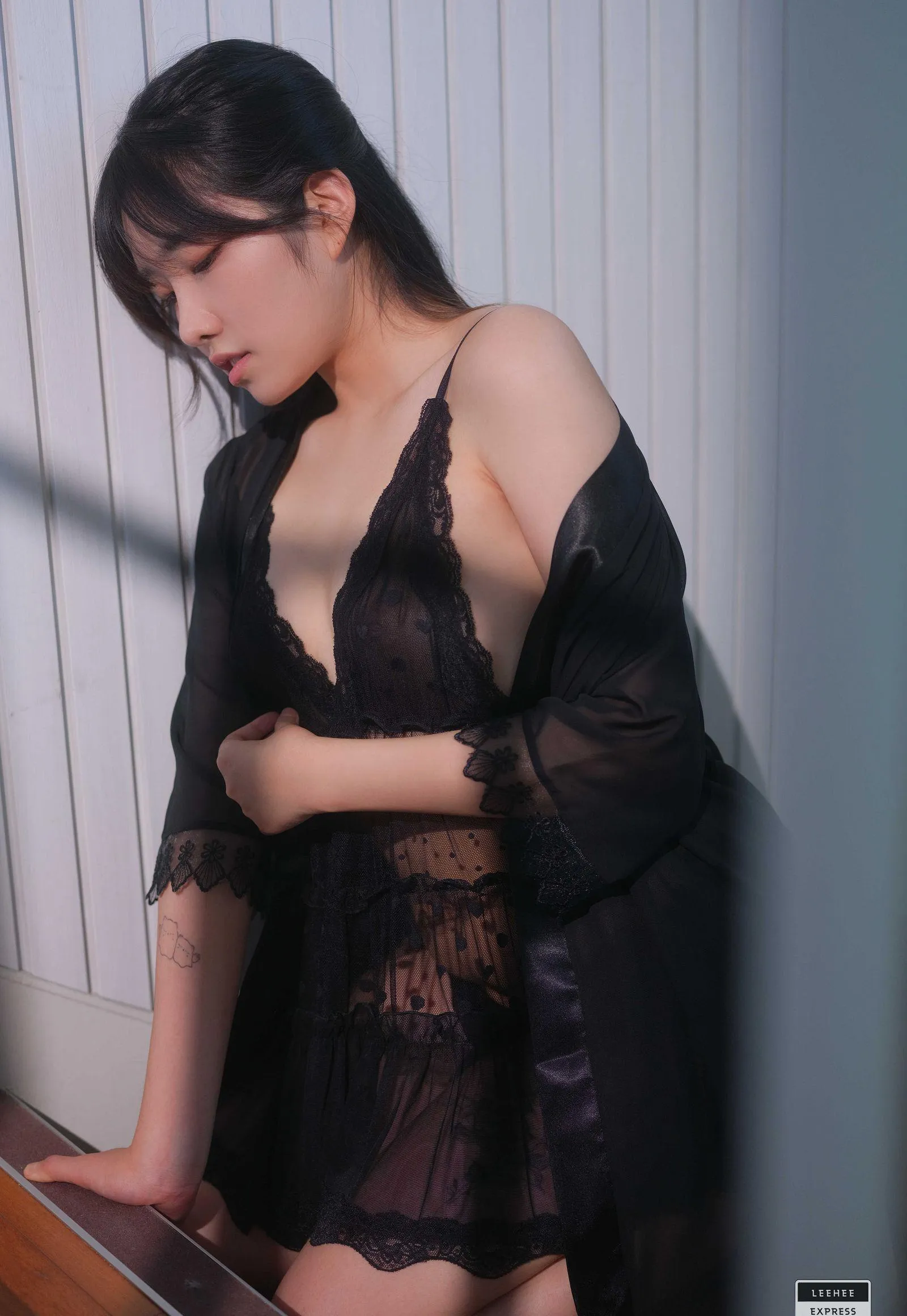 【Leehee LEBE 209 No.566 SonSon Express】 P.4