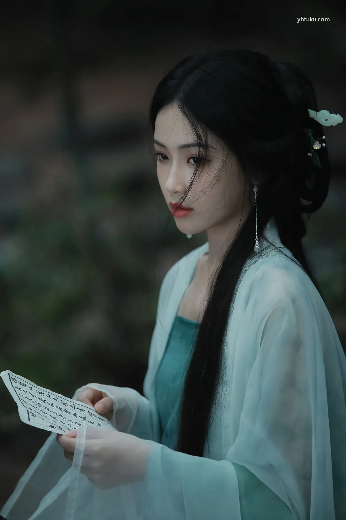 No.8310 nana YiTuYu艺图语 (24P) P.1