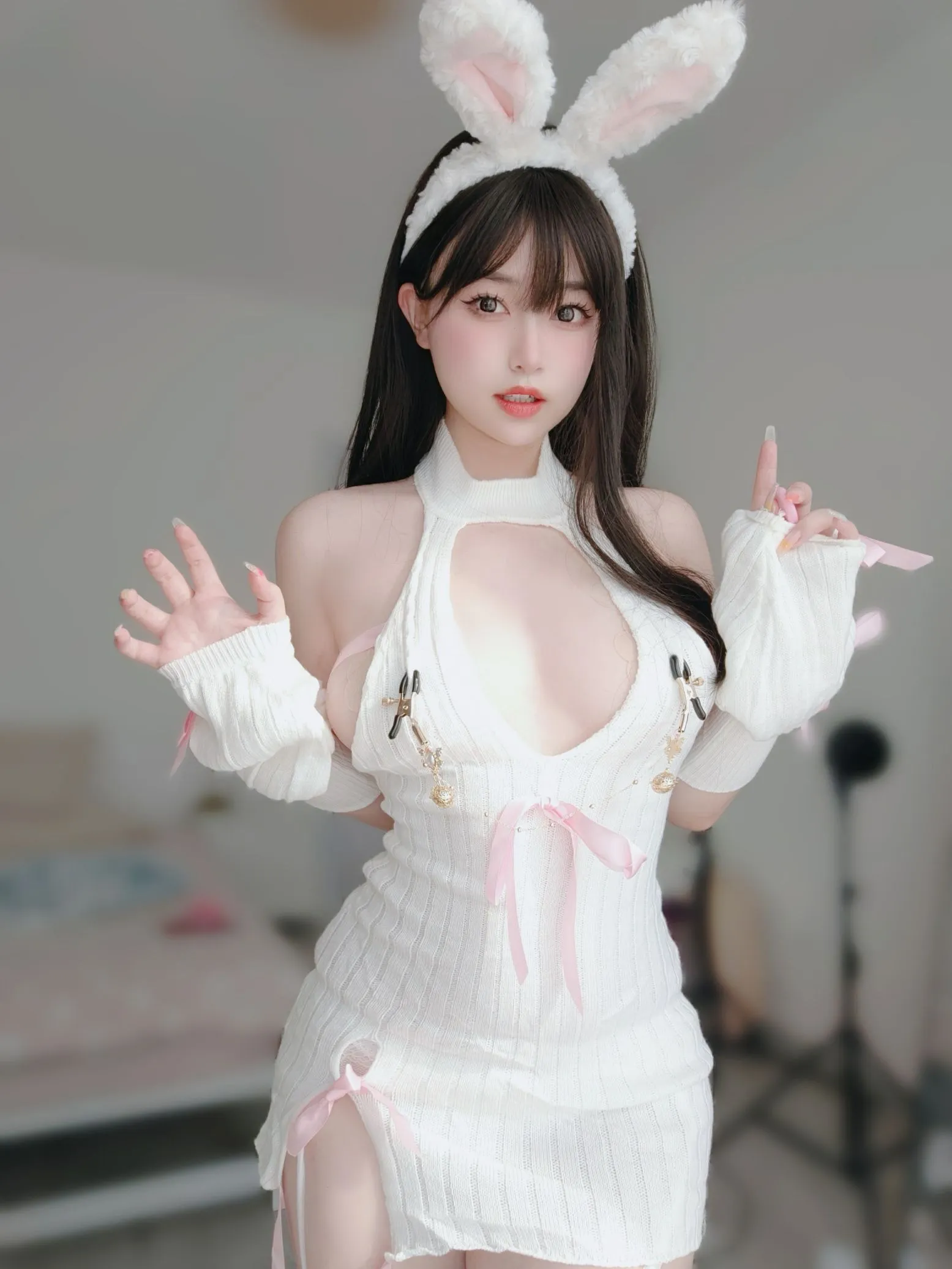 女主K 白丝兔女郎 P.2