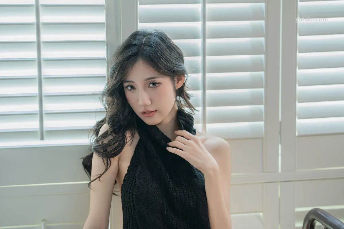 No.8317 (23P) YiTuYu艺图语 o1ne万 P.2