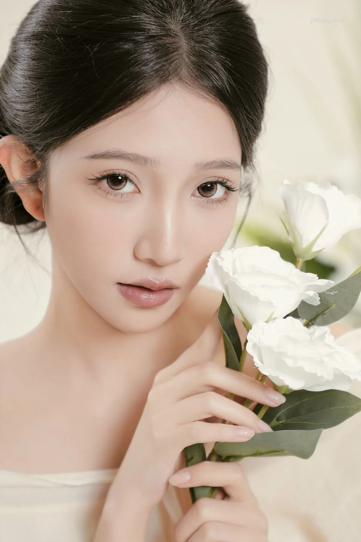 No.8316 YiTuYu艺图语 (22P) CHEN陈一 P.1