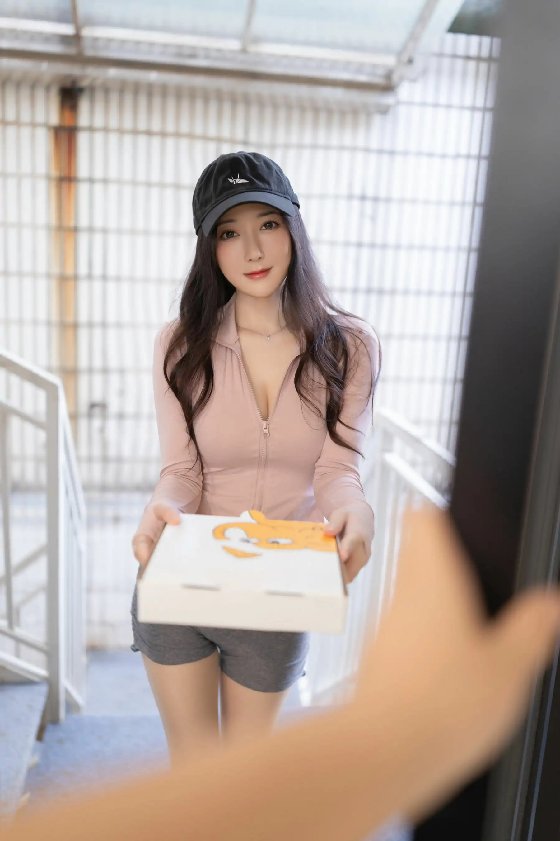 鱼子酱 披萨pizza(120P) P.8