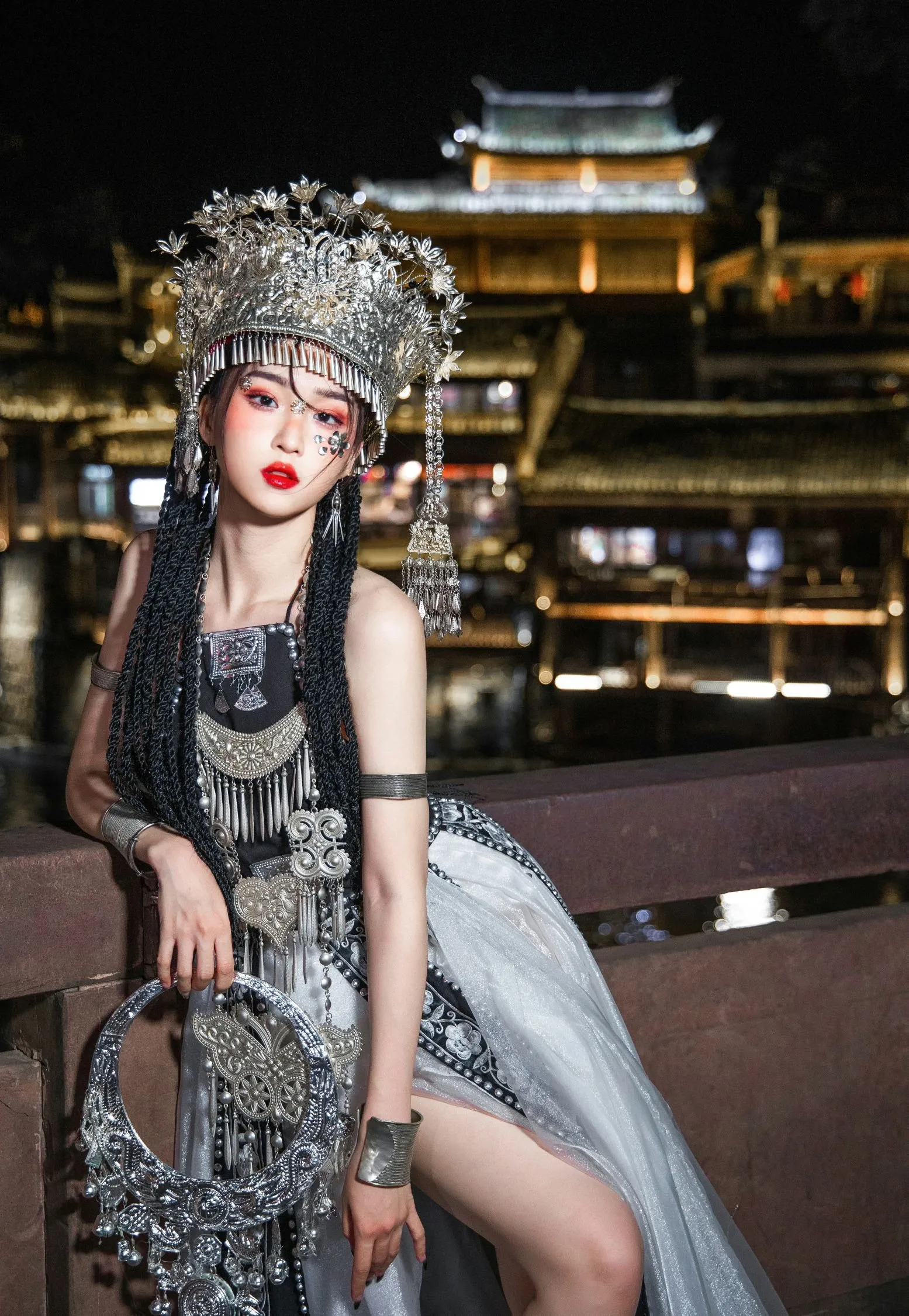 cosplayer写真 瓦斯塔亚小龙虾 苗疆女子 P.3