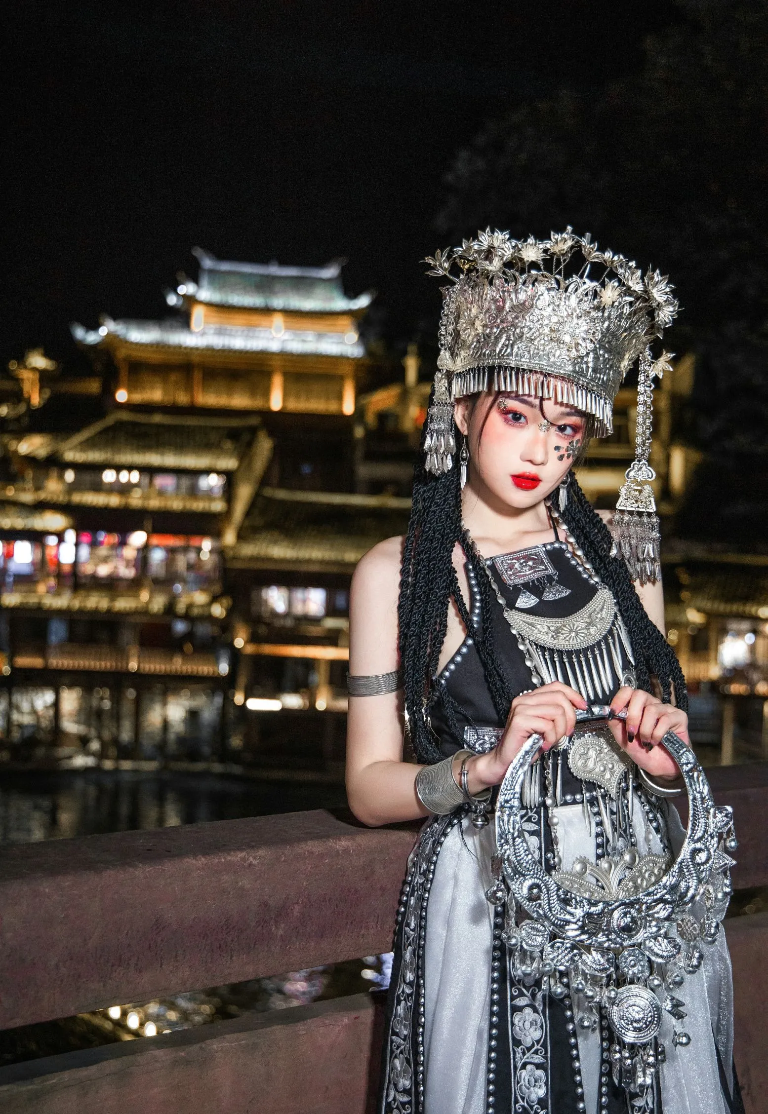 cosplayer写真 瓦斯塔亚小龙虾 苗疆女子 P.3