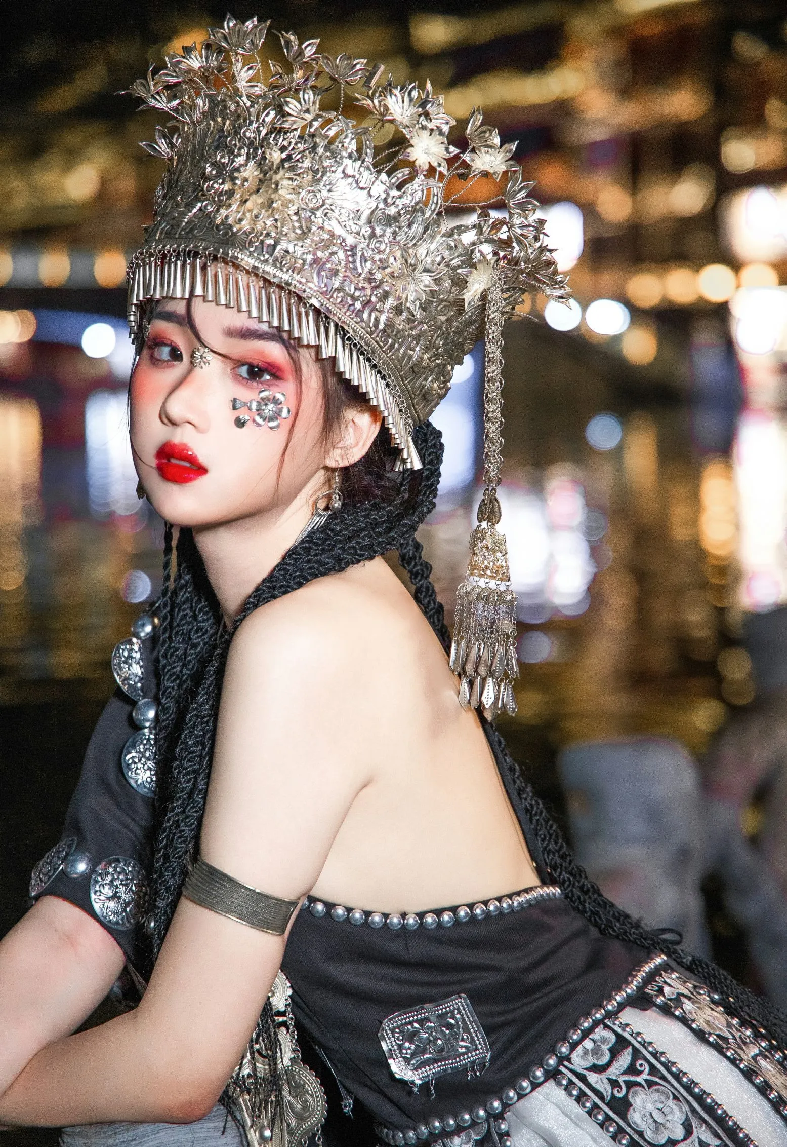 苗疆女子 cosplayer写真 瓦斯塔亚小龙虾 P.1