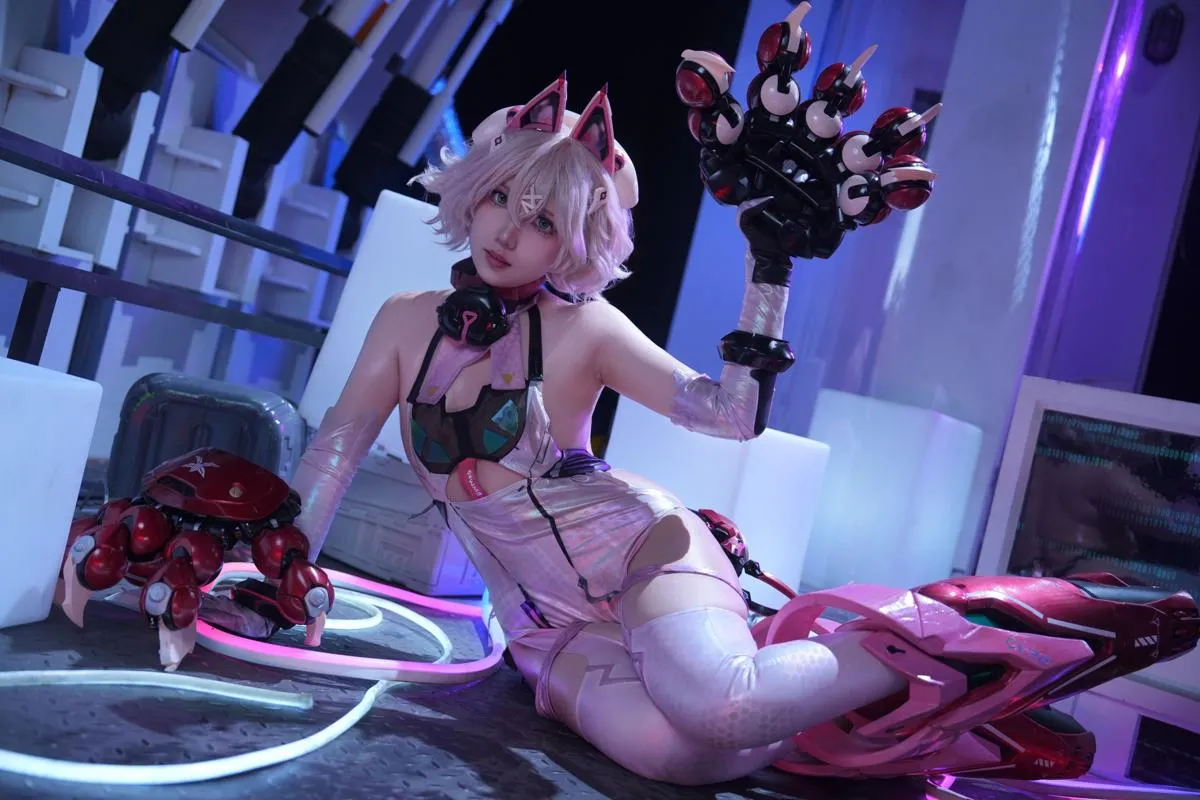 小和甜酒 绯俐机甲 交错战线 【Cosplay】 P.6