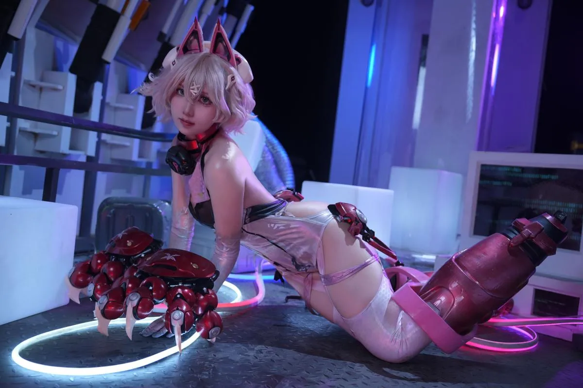 小和甜酒 绯俐机甲 交错战线 【Cosplay】 P.6
