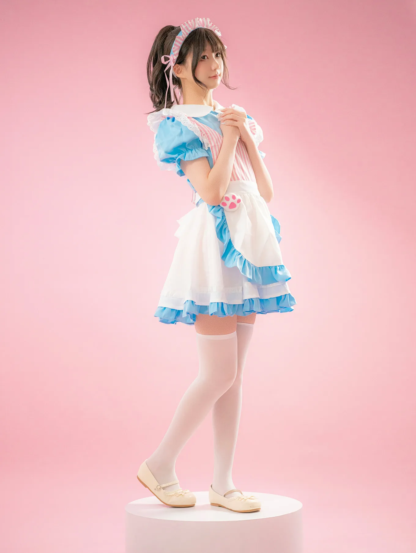 吃茶 Cosplay Nagisa魔物喵 全集修正 P.11
