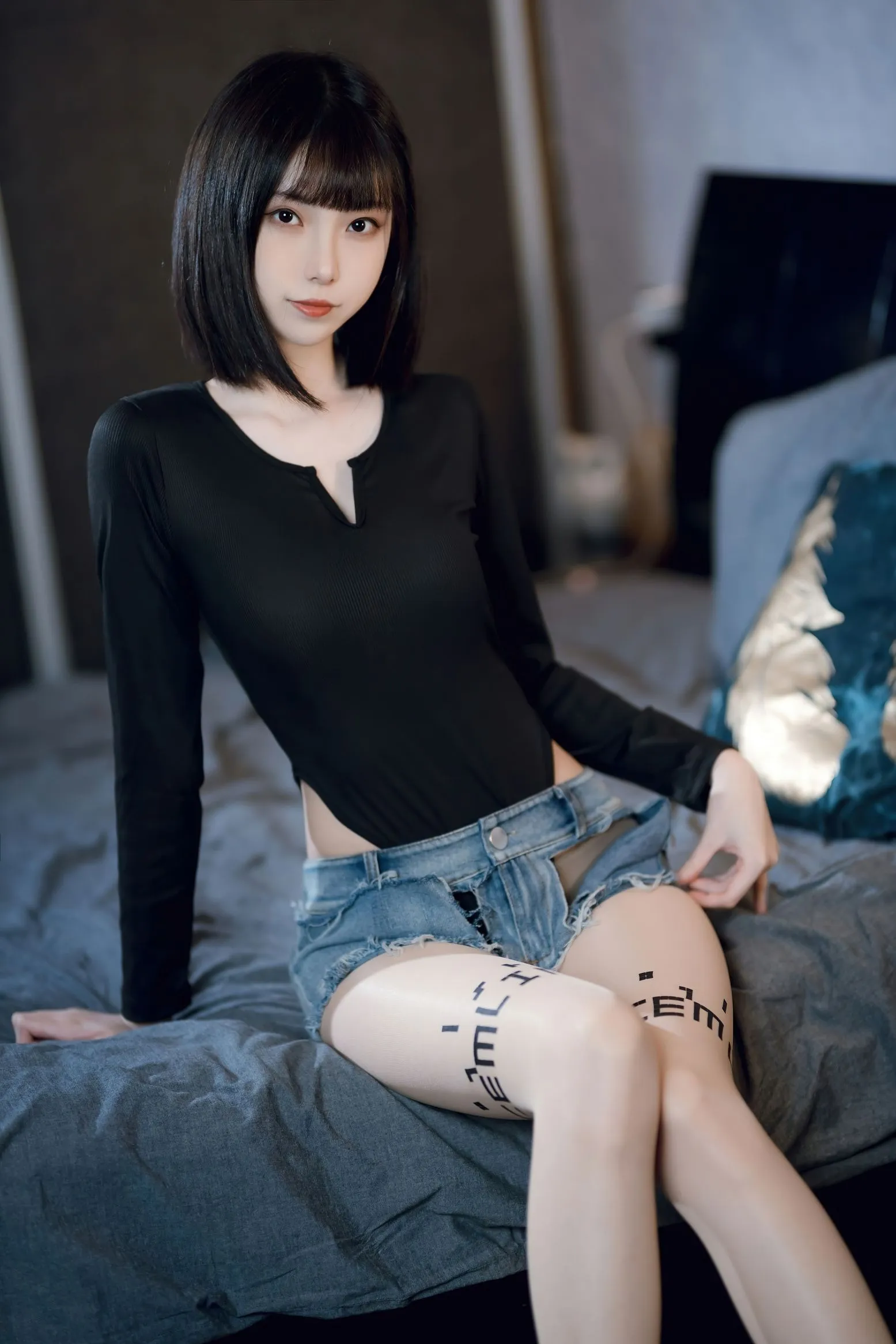 许岚LAN 纯欲牛仔短裤2 P.5