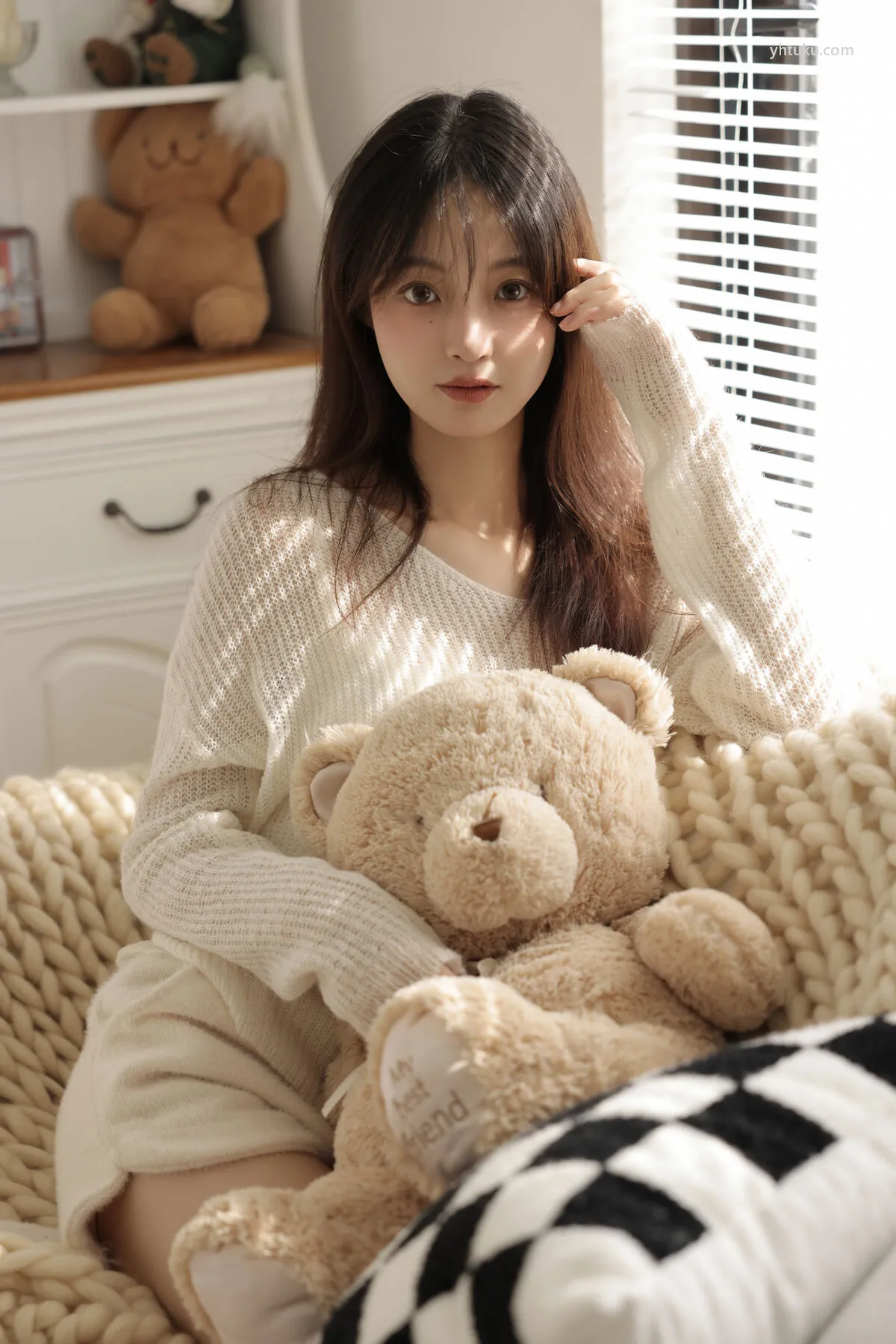 No.8339 YiTuYu艺图语 (25P) 鱼尾酱 P.3