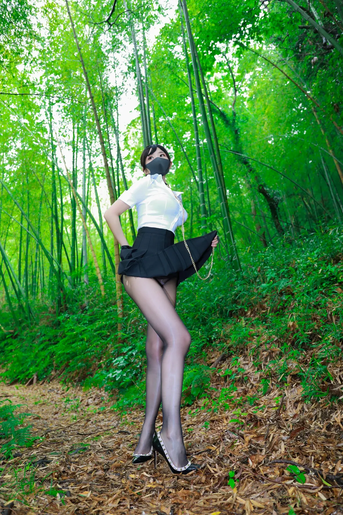 黑百褶裙森林 李佳LiJia P.2