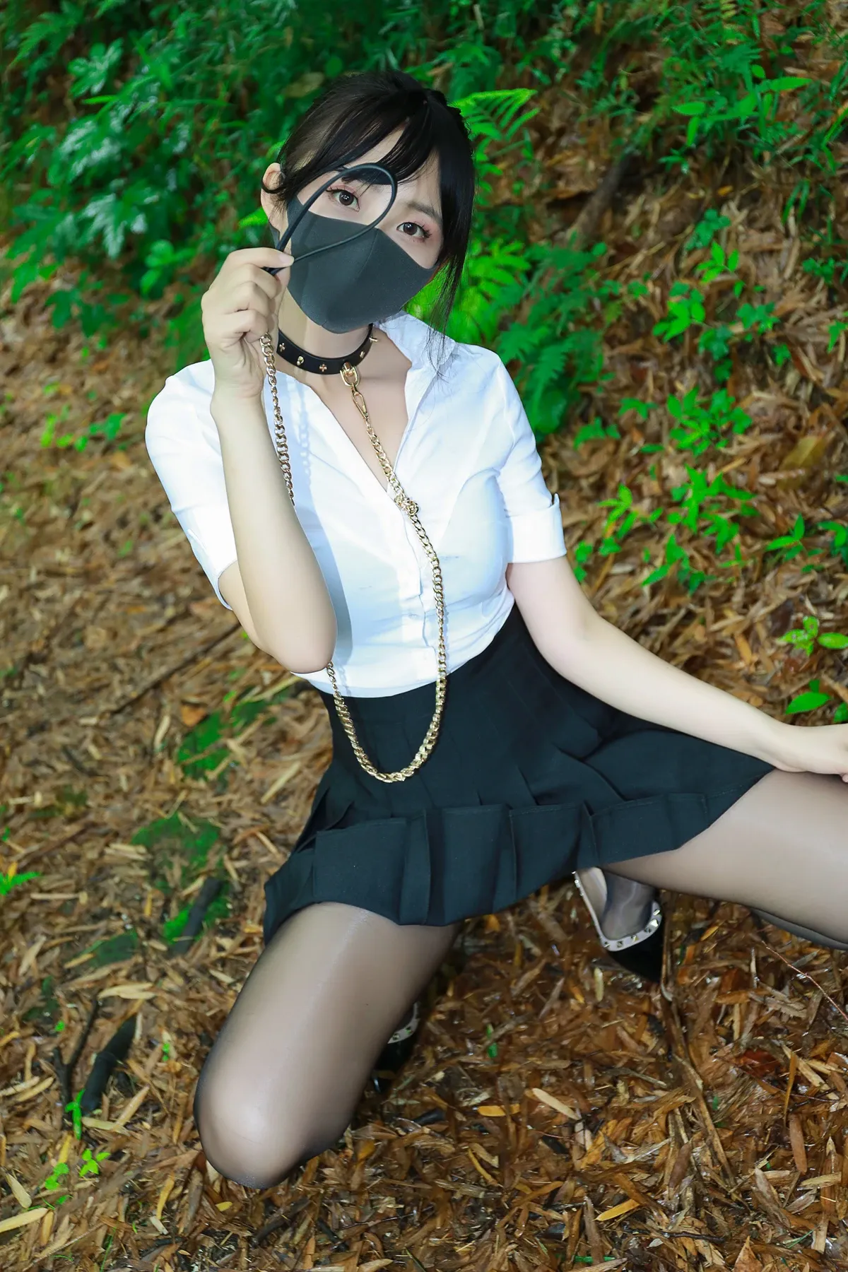 李佳LiJia 黑百褶裙森林 P.5