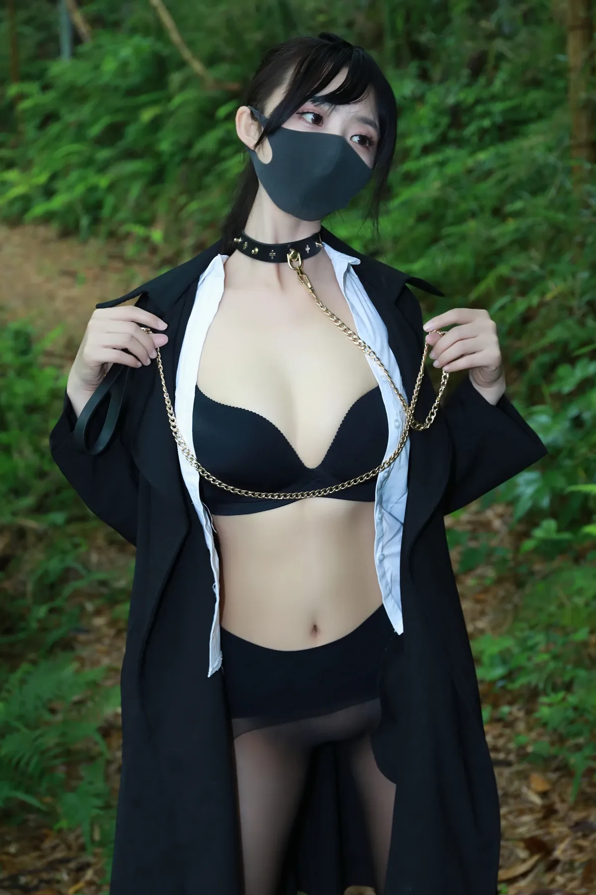 李佳LiJia 黑百褶裙森林 P.8