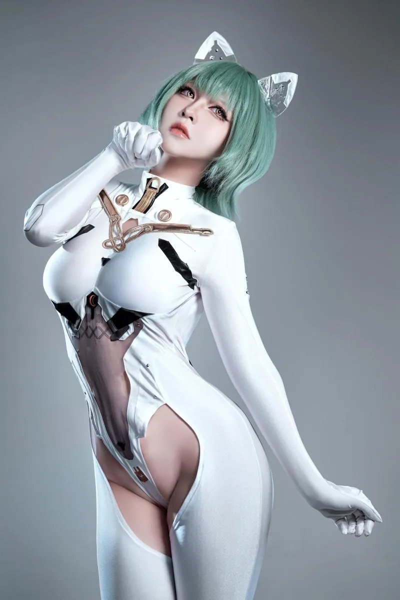碧蓝航线 【Cosplay】 纳希莫夫 半半子 P.2