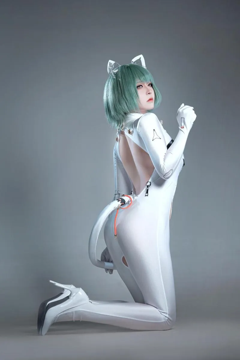 【Cosplay】 纳希莫夫 半半子 碧蓝航线 P.1