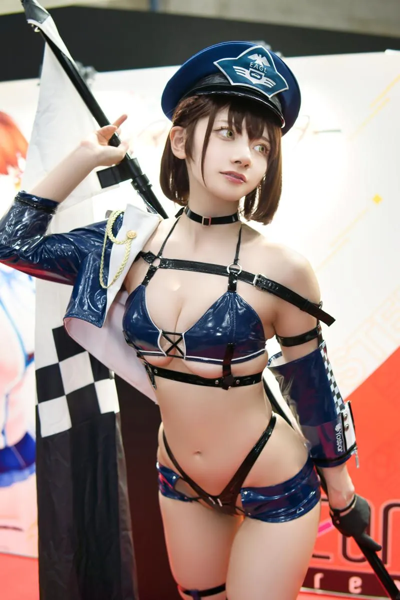Finish 尊みを感じて@井 Sakurai Finish 【Cosplay】 Baltimore Baltimore F Line Flagbearer Line P.11