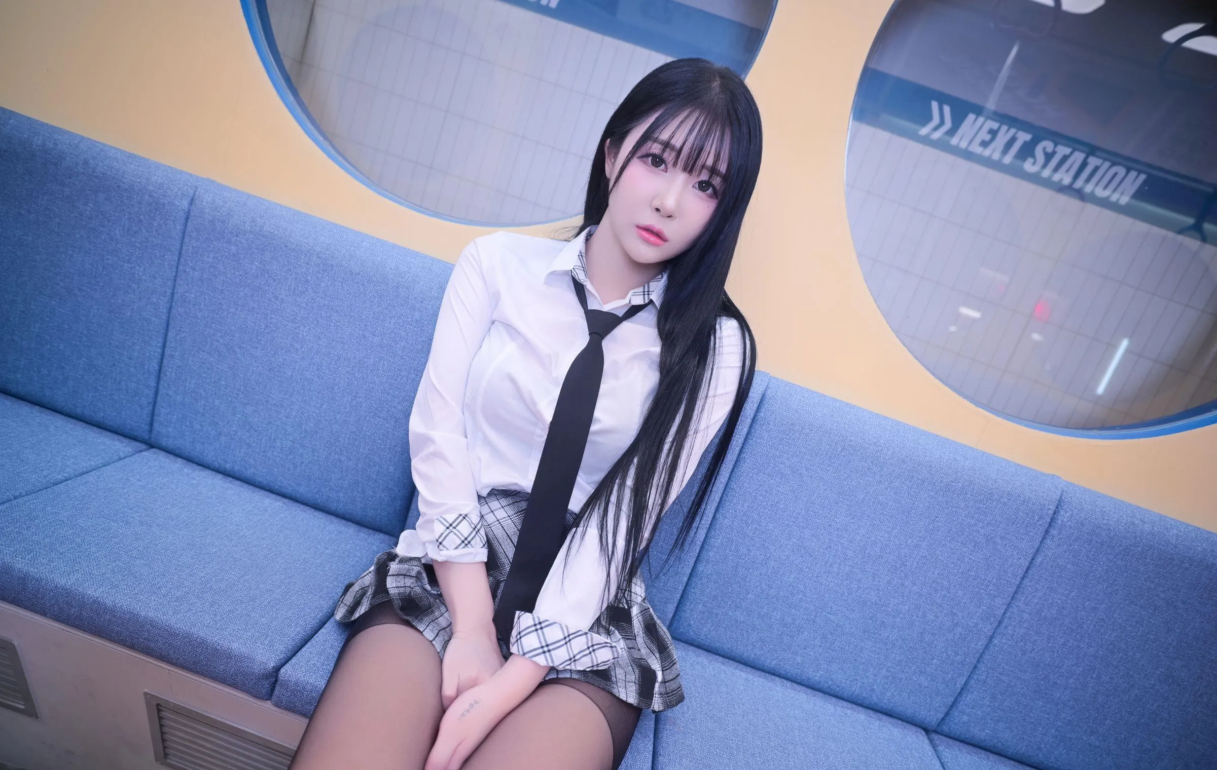The No.111 Subway 【Bomi】 In Schoolgirl P.8