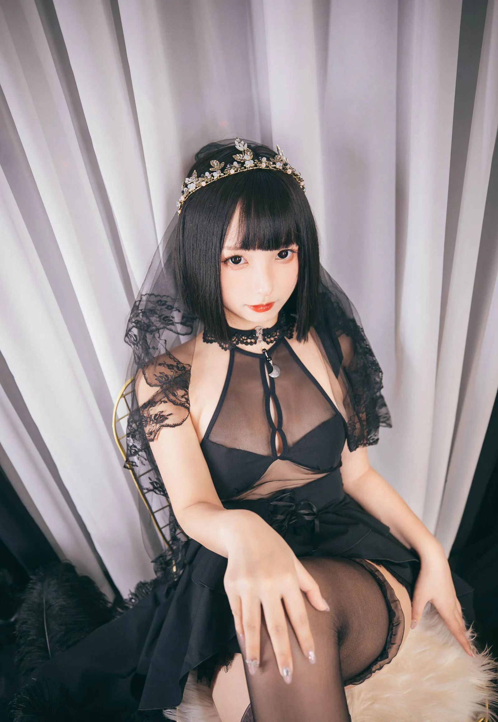 No.69 【神S坂真冬】 绝对企画 坠入天堂《天国に落ちる》 P.15