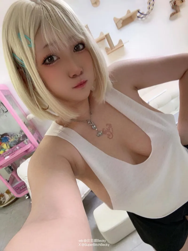 贝贝琪Becky 热裤地带 【Cosplay】 P.3