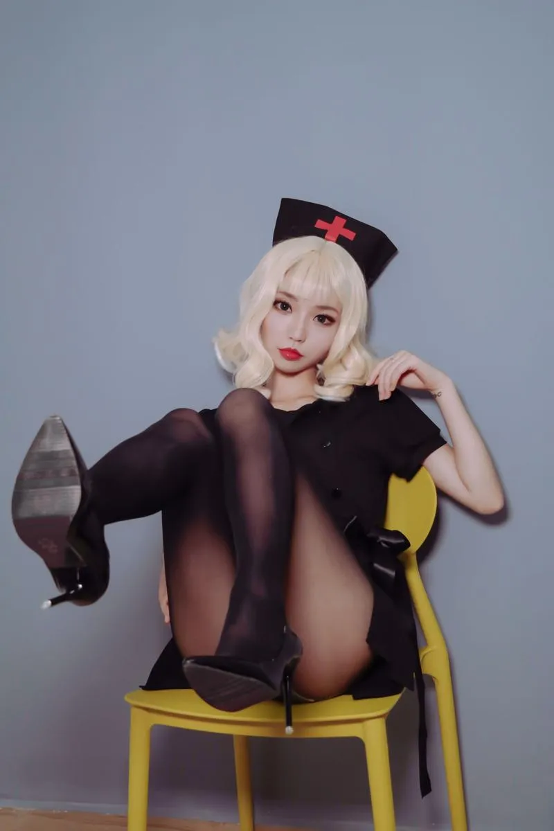 Yizi 【Cosplay】 萌妹白易子教主 Leader Bai Postcard 明信片 P.8