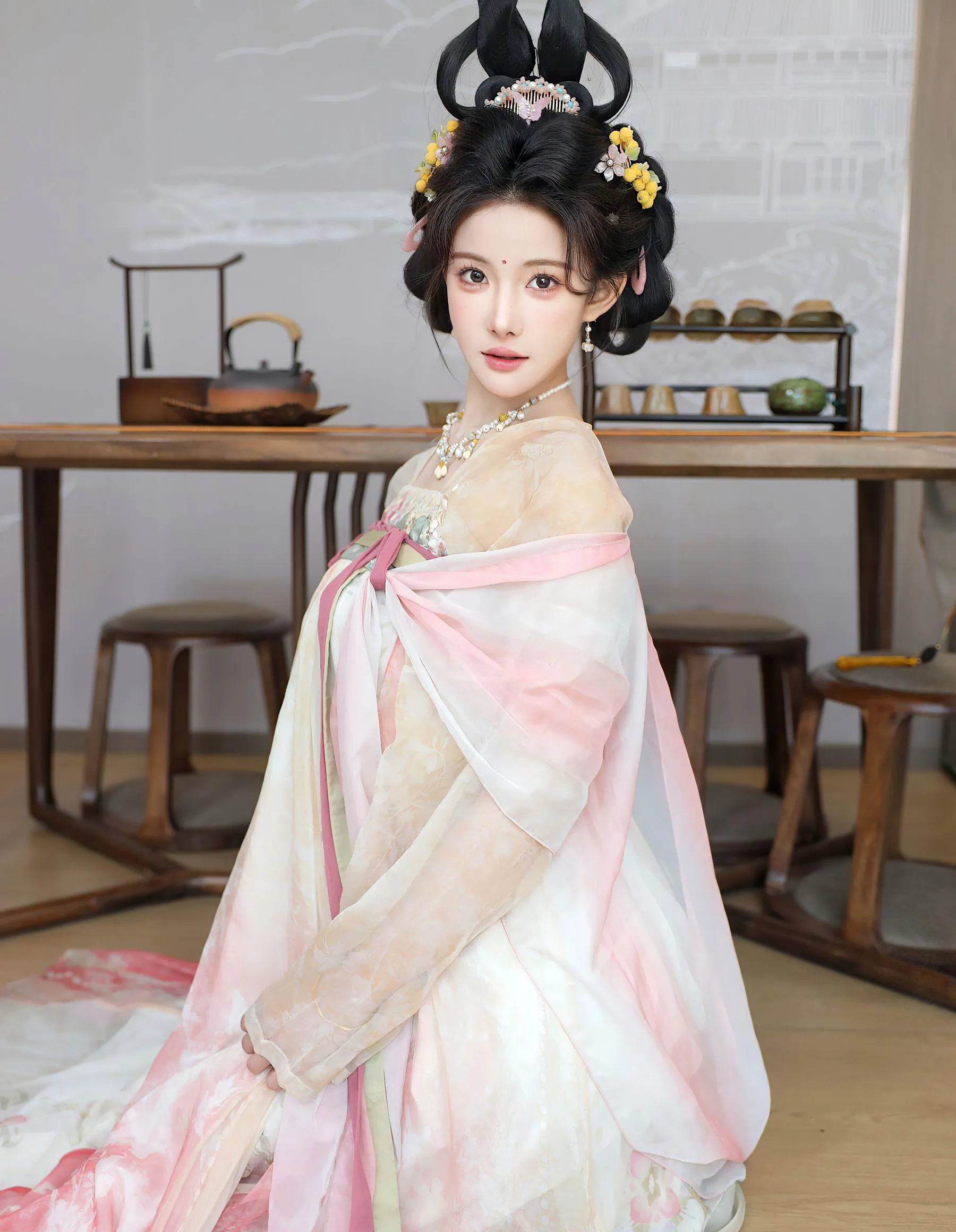 梨霜儿 2025.8.13 【XIUREN秀人网】 No.10645 P.13