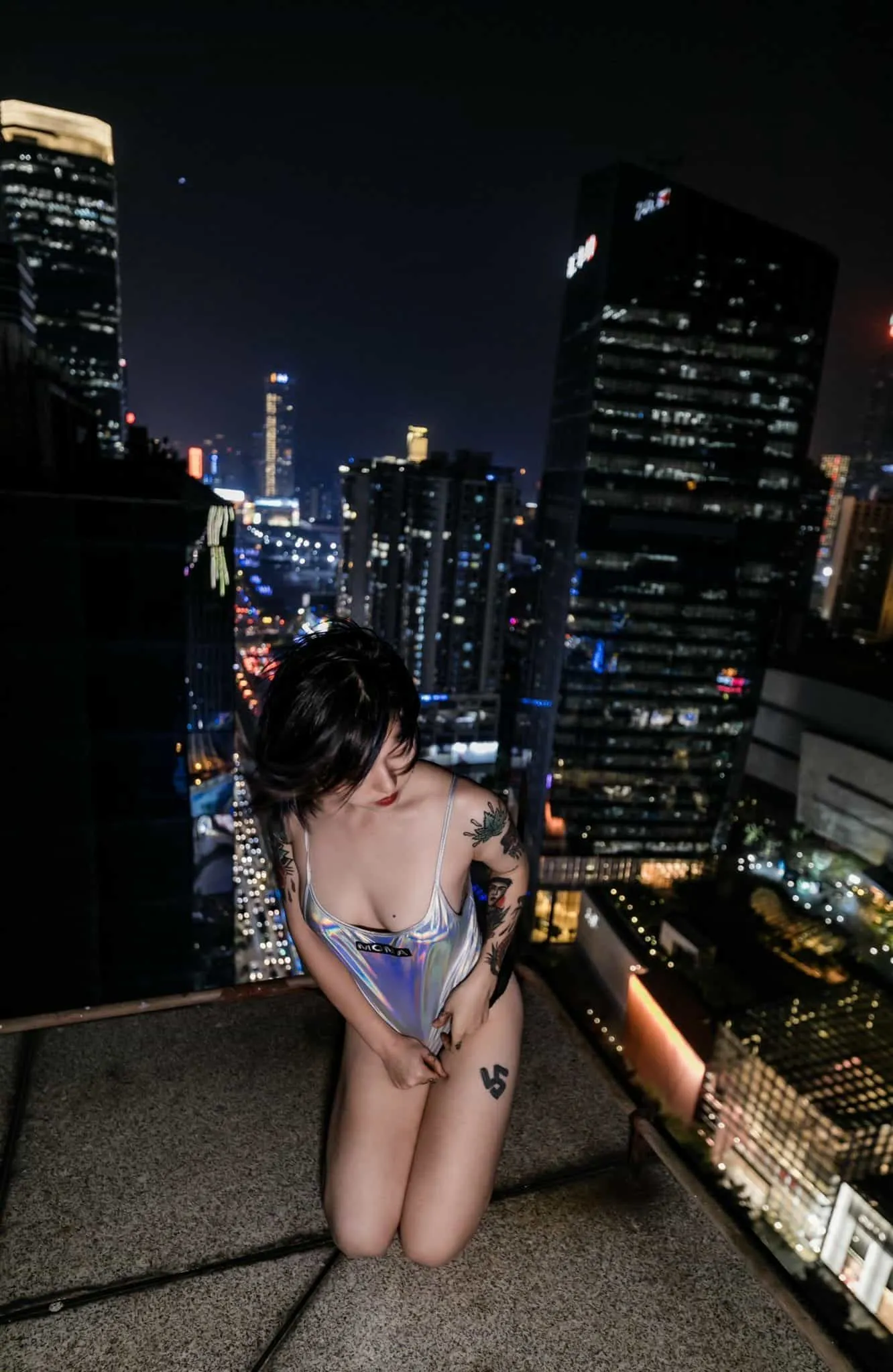 臀型很不错的娇妻 P.2