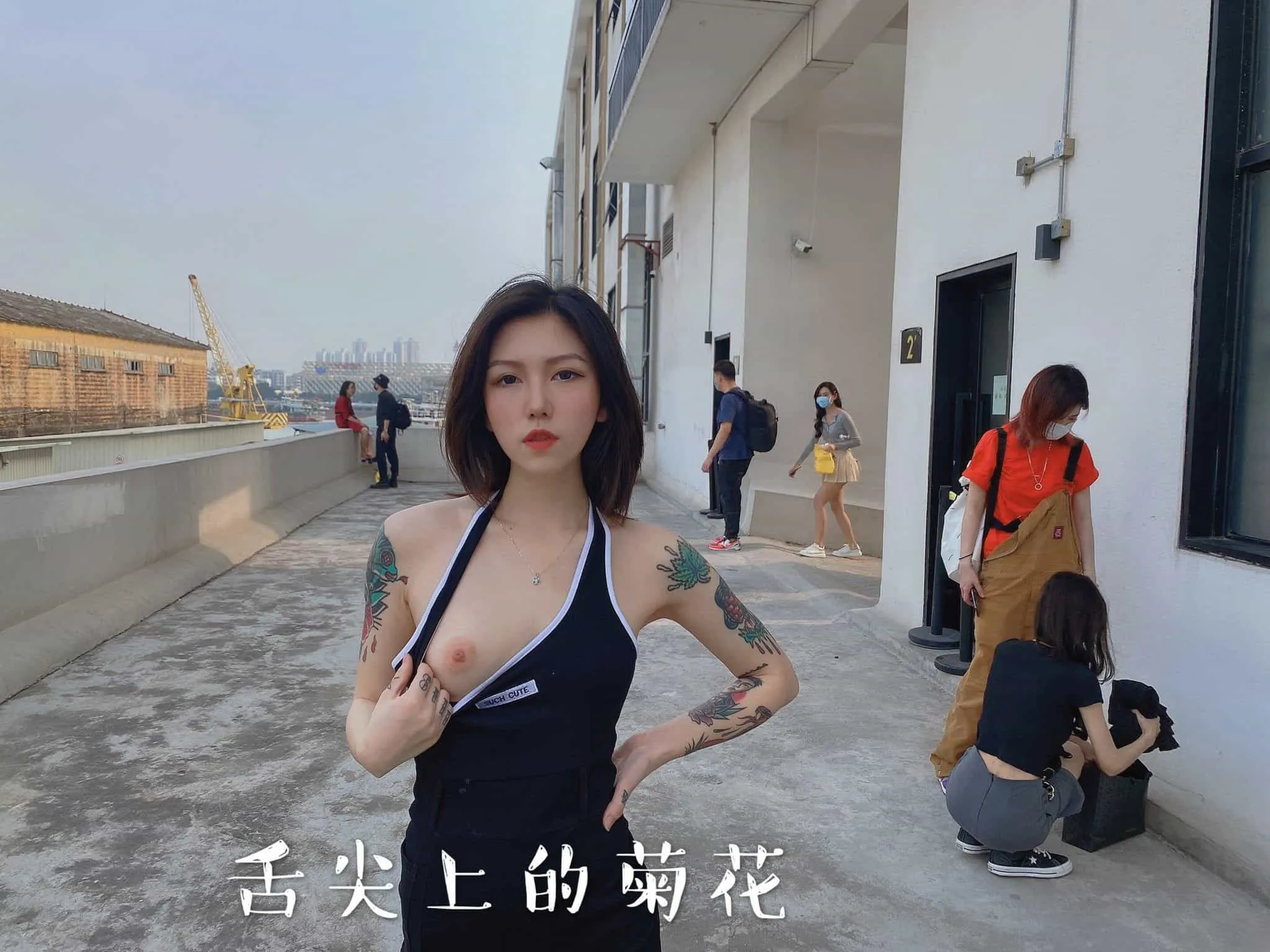 臀型很不错的娇妻 P.3