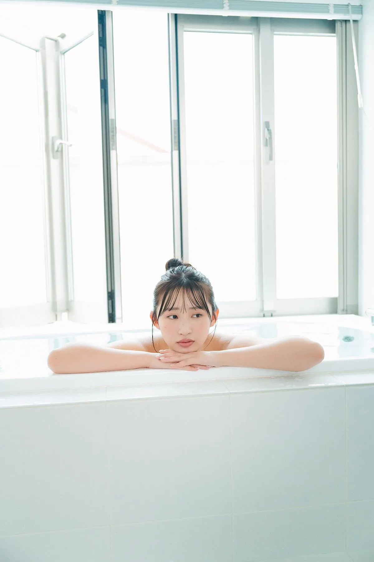 もう、あんま见んといてや (72P) Matsumoto Hinata 松本日向 日本写真 P.8